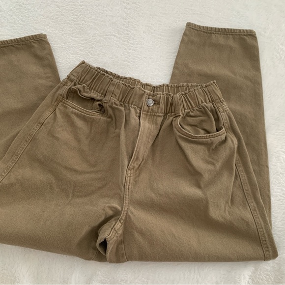 Women’s 6 H&M Tan Brown Elasticized Waist Cropped Straight Leg Denim Jeans Pants - Picture 3 of 7